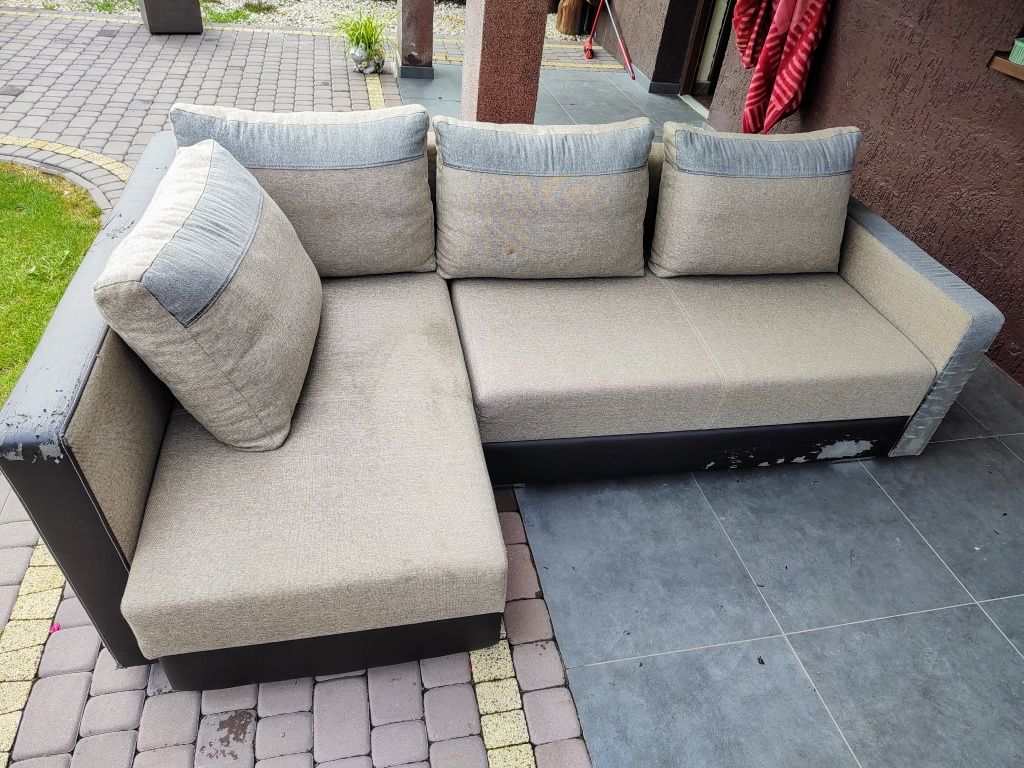 Kanapa narożna 2.5 m x 1.6m