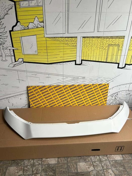 Накладка решітки верх удлинитель капота подовжувач Mazda CX-30