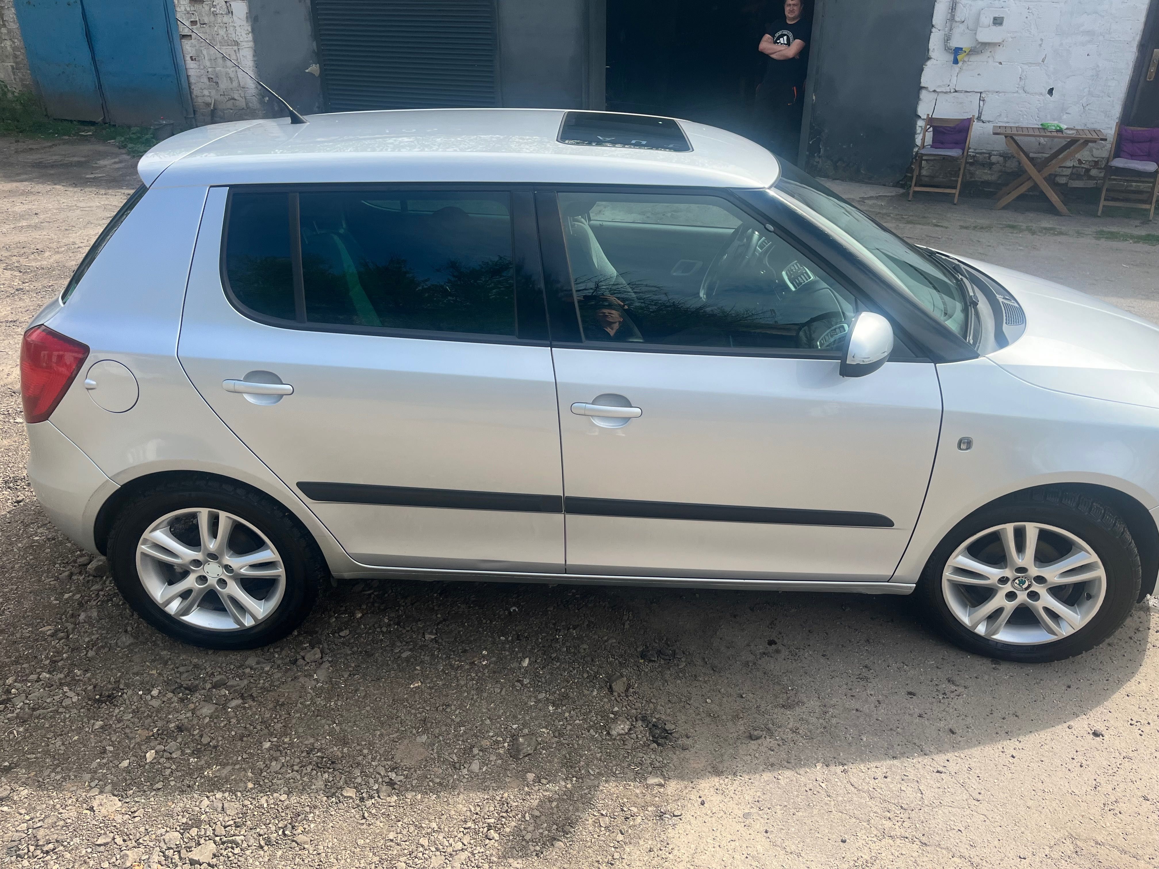 Skoda Fabia 1.6 Elegance.