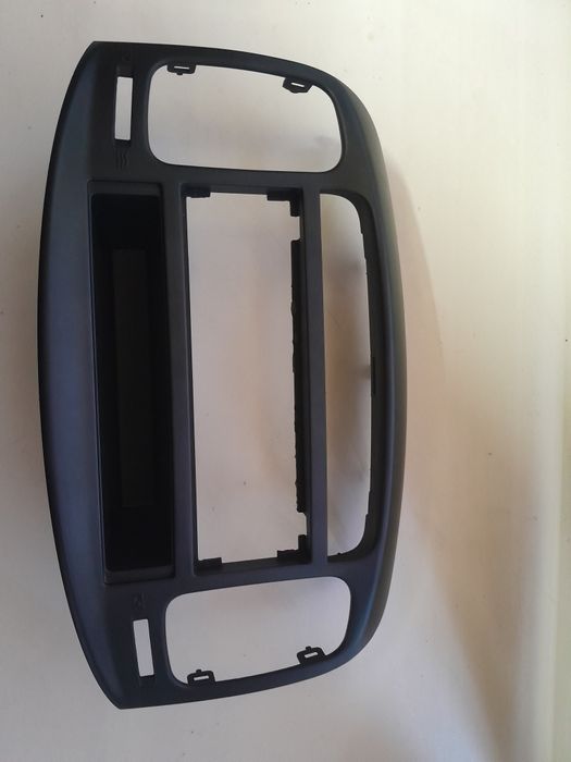 Магнитофон pioneer и рамка хюндай акцент