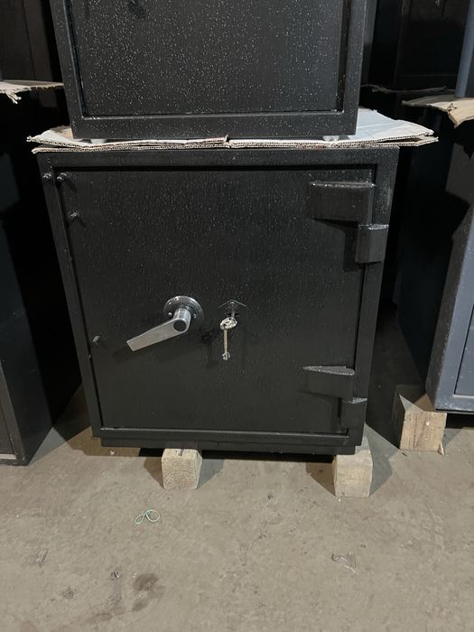 Сейф 2 клас в обмен валют