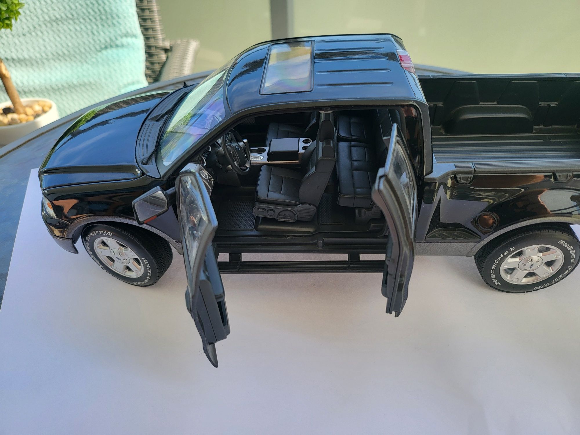 Ford F-150 Beanstalk 1:18 model 1/18 pickup