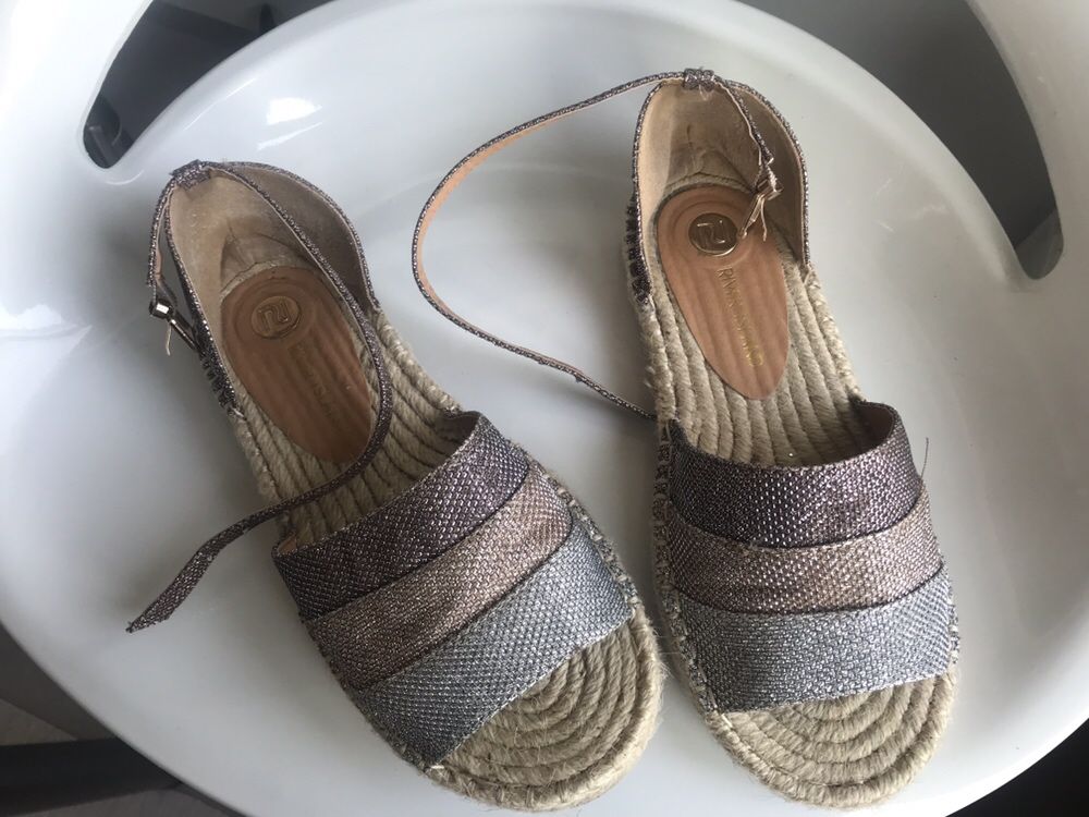 Espadryle , sandały River Island