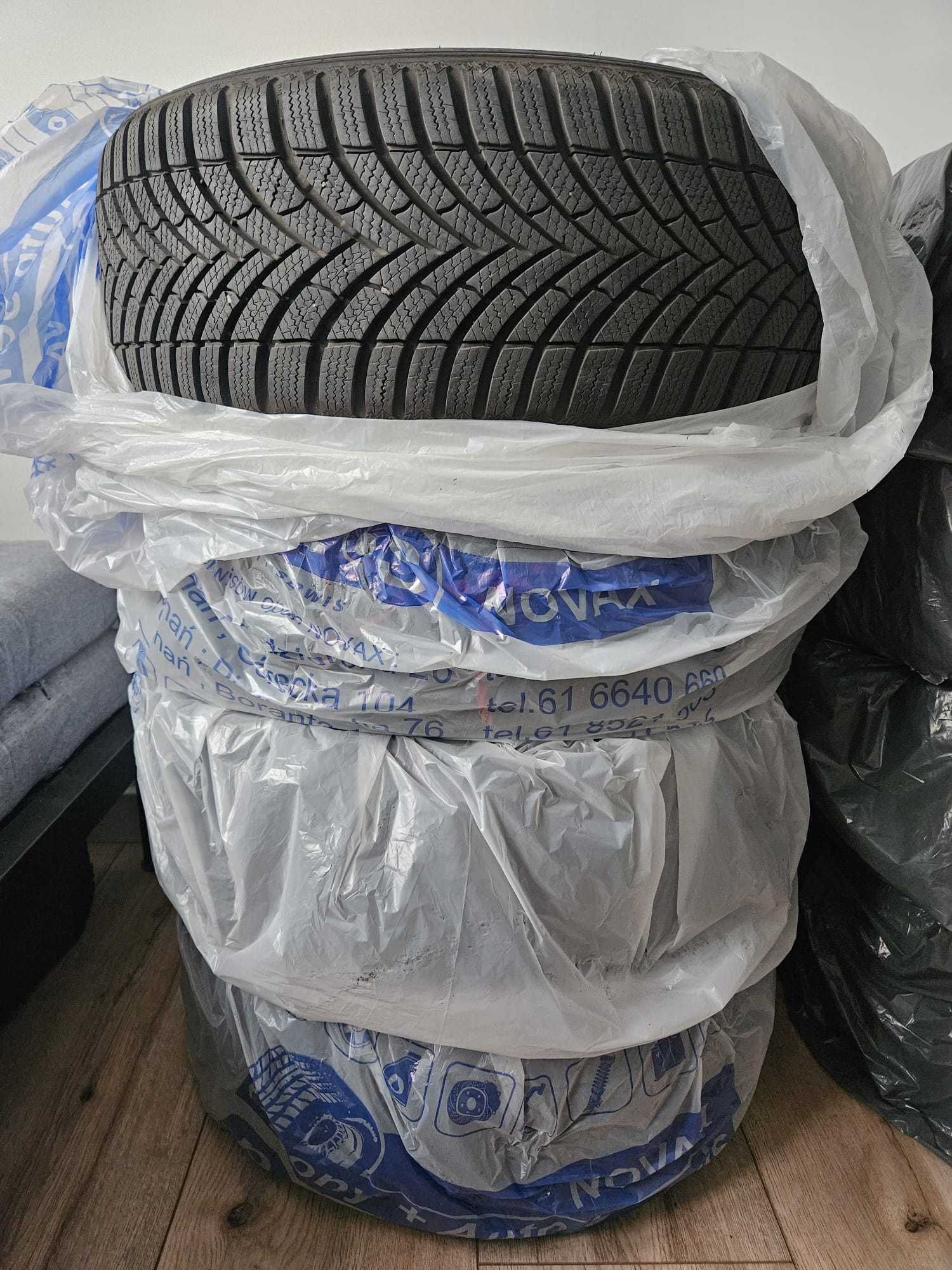 Komplet zimowych opon Semperit Speed-Grip S 205/45 R17 88V 2021 rok