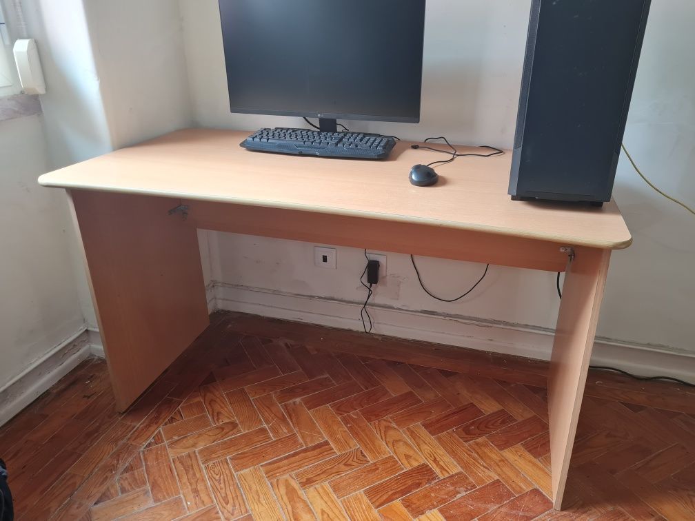Mesa de trabalho