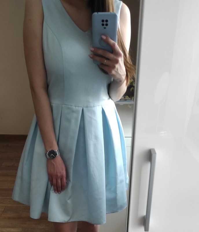 sukienka na wesele błękitna sukienka niebieska sukienka rozkloszowana