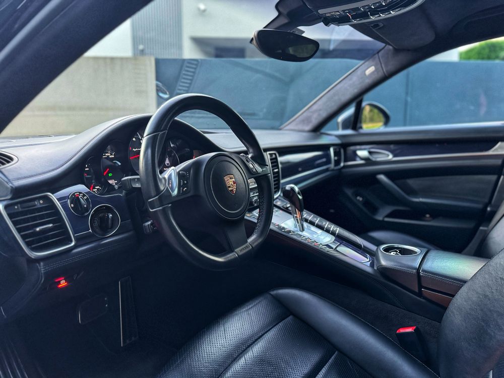 Porsche Panamera S Hybrid Platinium Edition – Desde 455€ Mês
