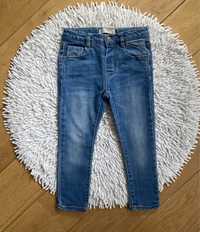 Spodnie jeansowe dla chłopca Zara rozmiar 104