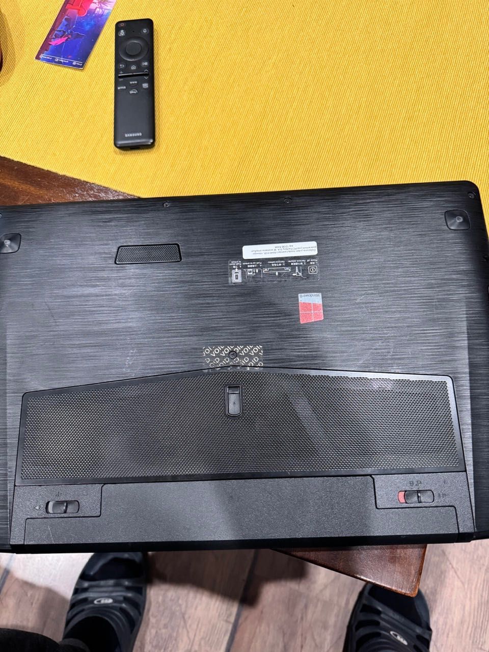 Komputer Lenowo IDeaPad Y500