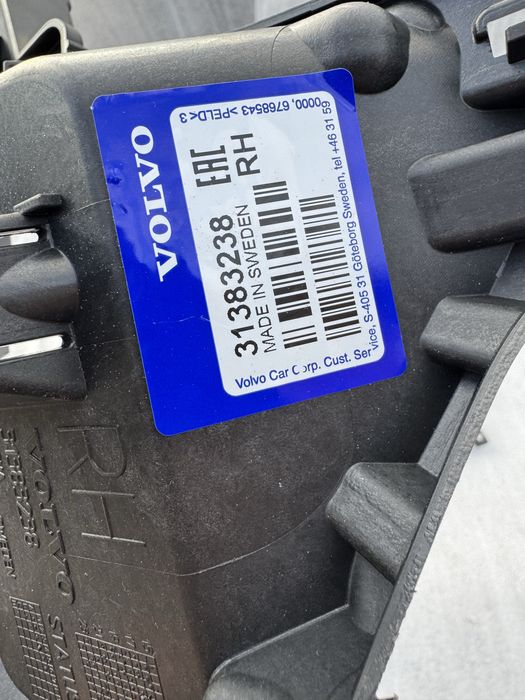 Slizg zderzaka volvo v90,s90 2016 do 2024. 32227,396