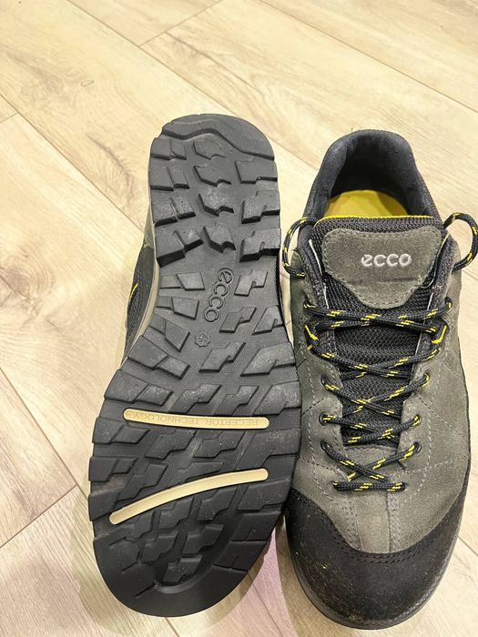 Чоловічі кросівки ecco goretex 28см устілка. 43 розмір