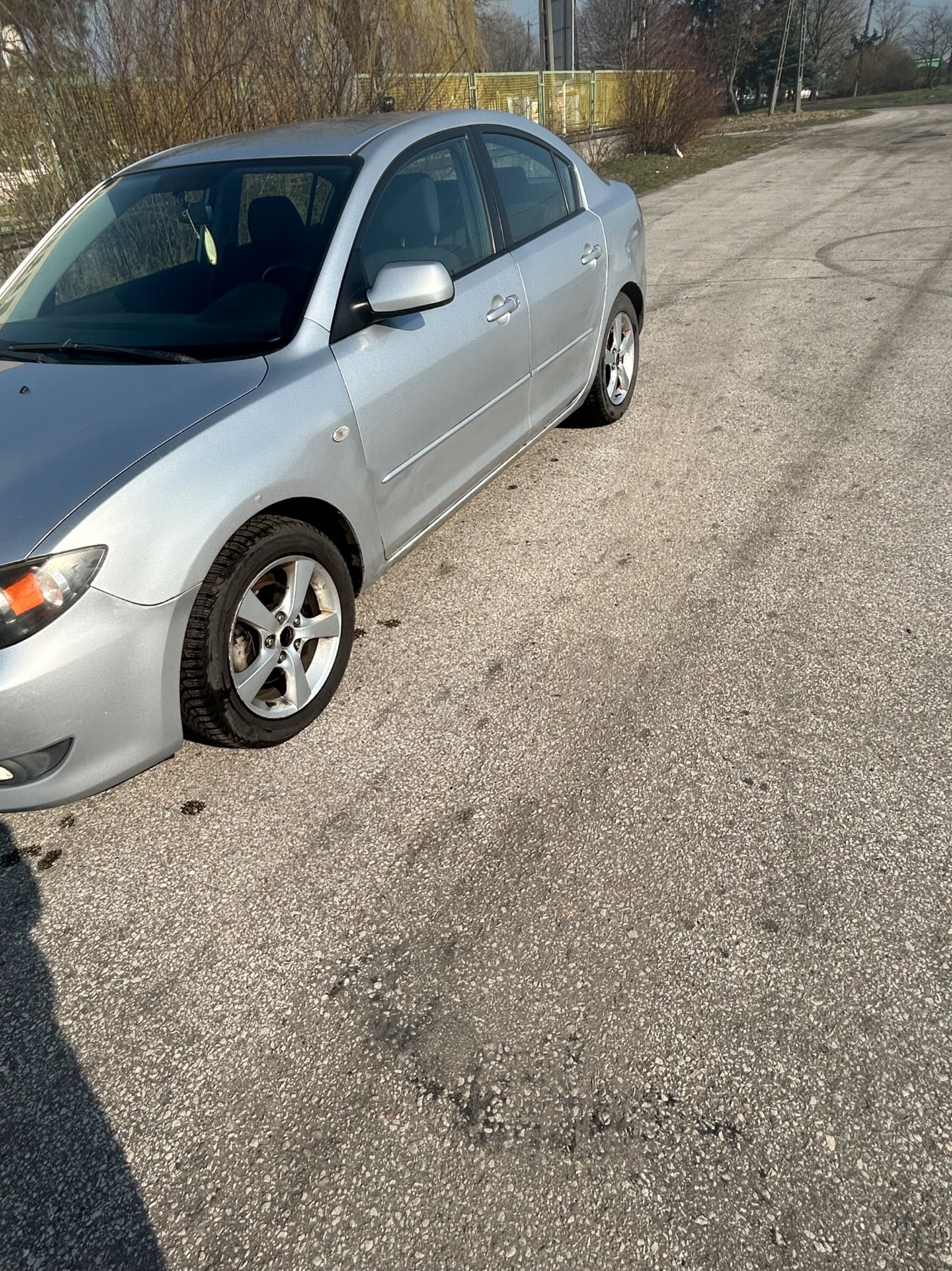 Sprzedam Mazda 3 sedan