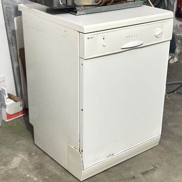 Máquina louça indesit