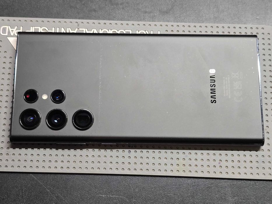 Używany - Samsung Galaxy S22 Ultra 128GB Czarny - GSM Baranowo
