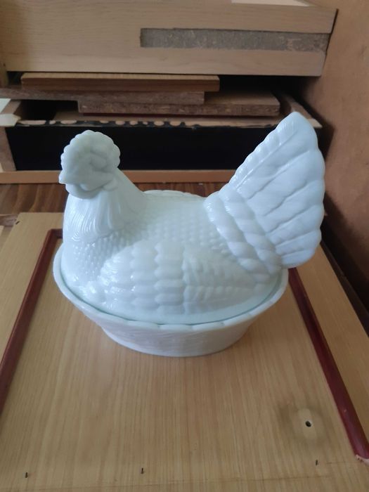 Kura - porcelana - stan idealny - PRL