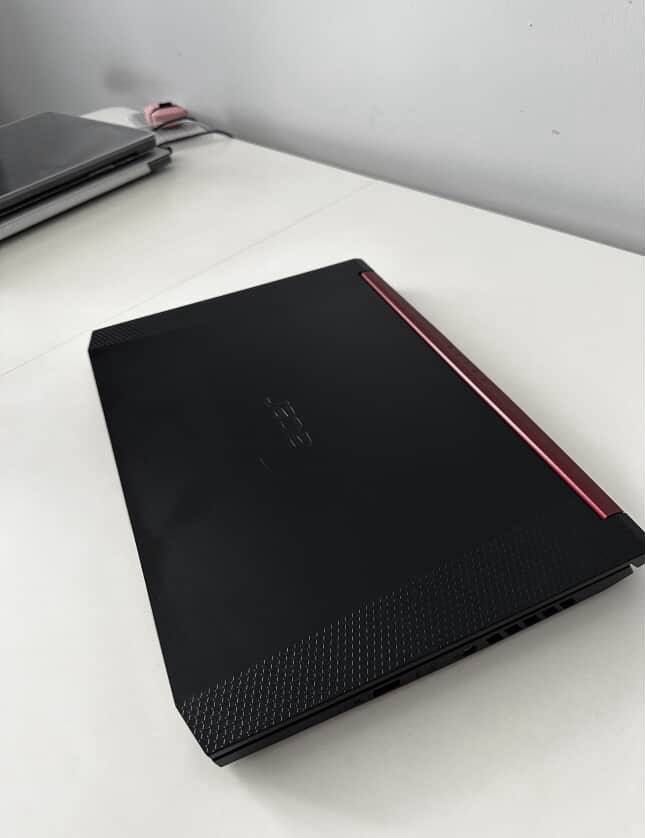 Ноутбук ігровий Acer Nitro V i5 512 ssd 16 RAM