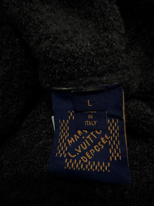 Louis Vuitton свитер, 100% шерсть, размір М , стан - новий