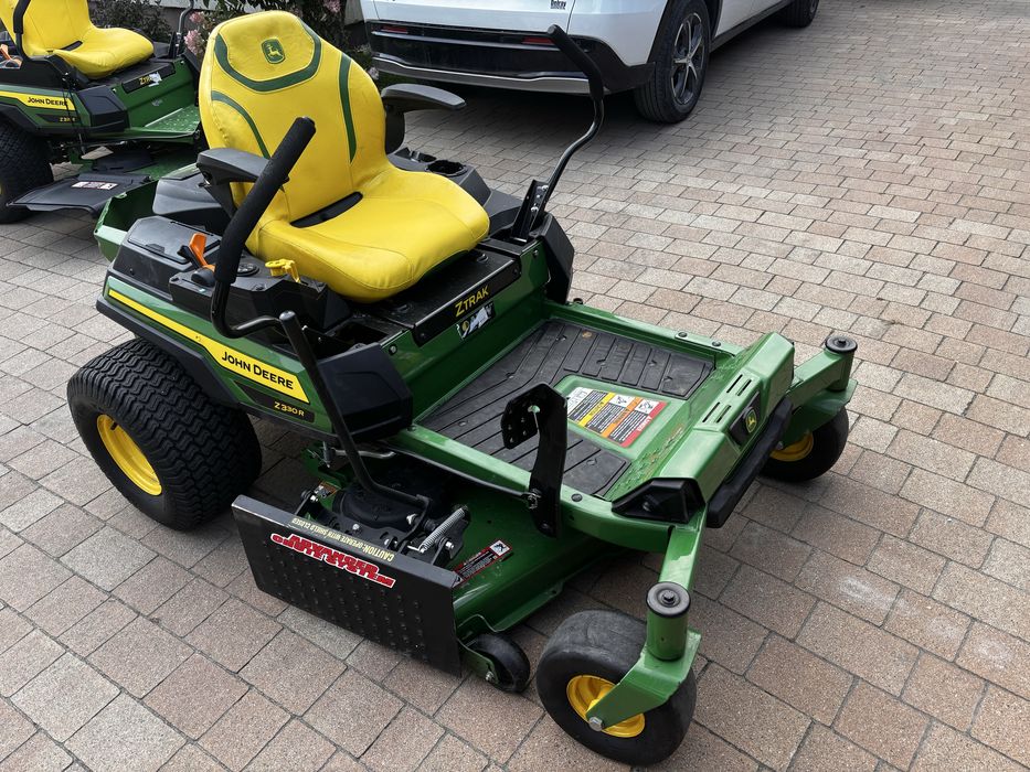 profesjonalny JOHN DEERE z330r zero turn traktorek kosiarka USA 23KM