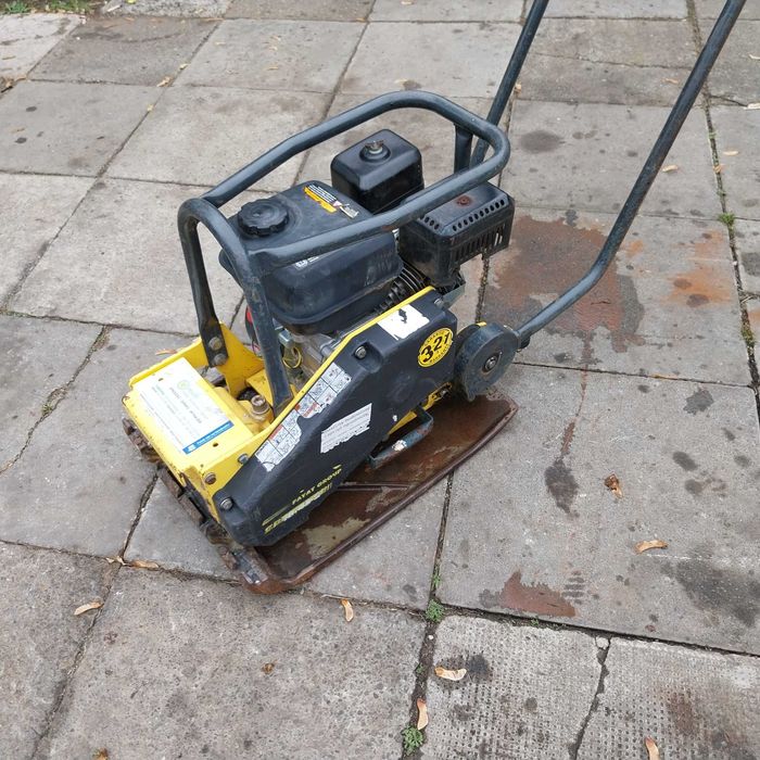 zagęszczarka gruntu bomag bp 18/45