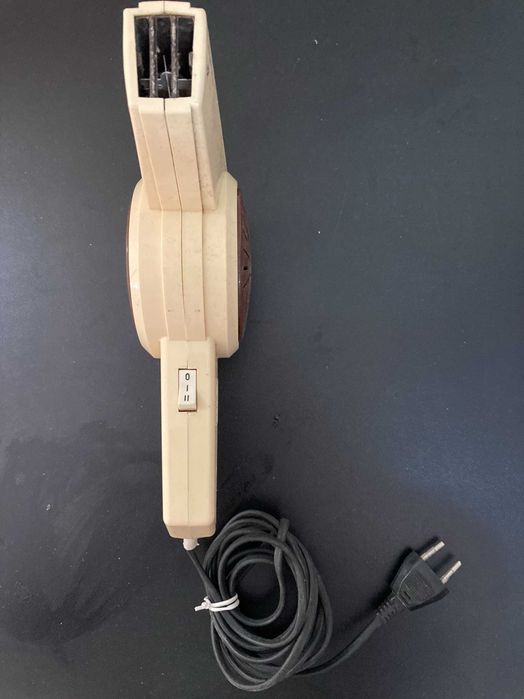 SECADOR DE CABELO 2 VELOCIDADES