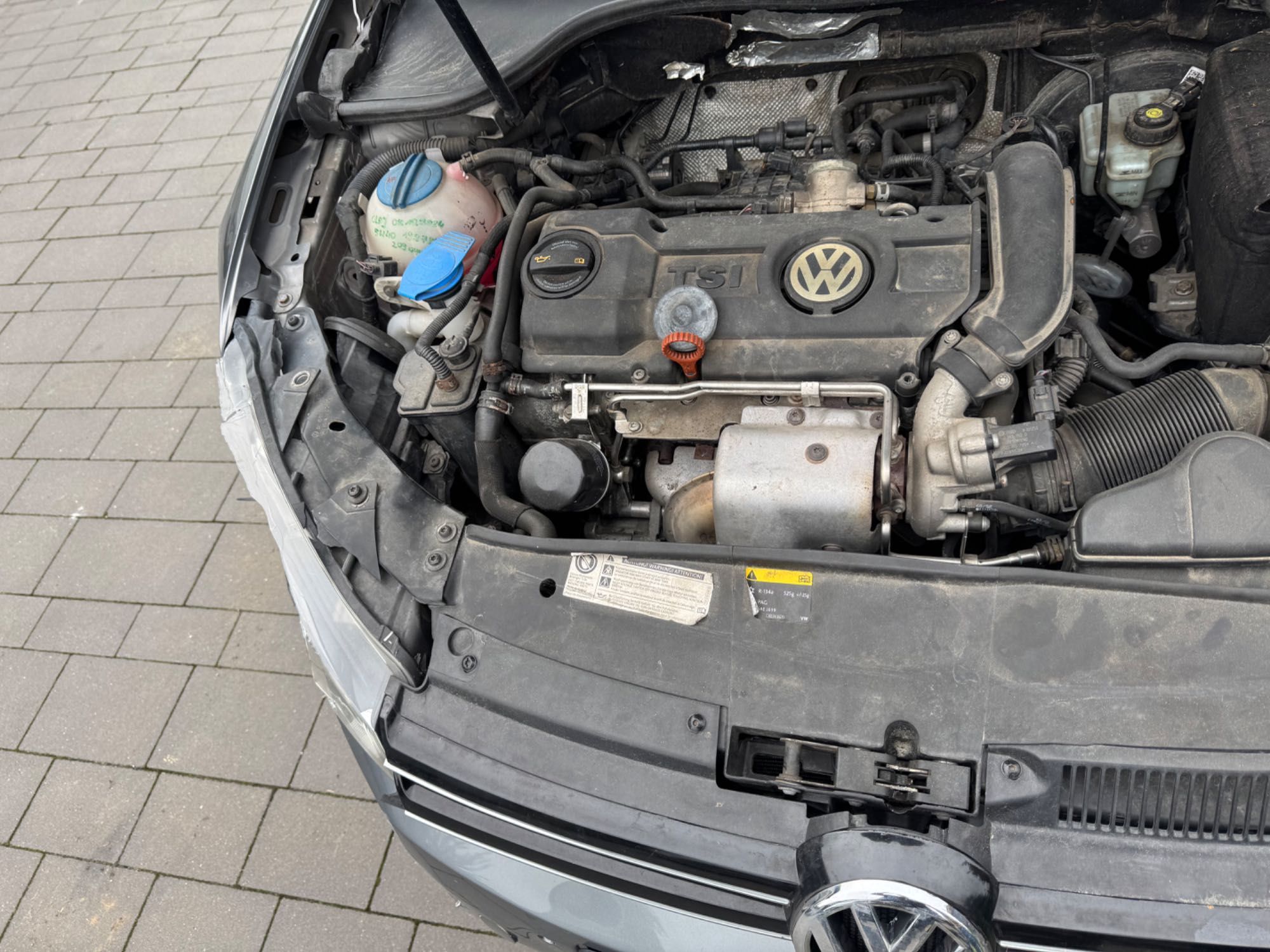 VW Golf 6 uszkodzony 2009 1.4 tsi