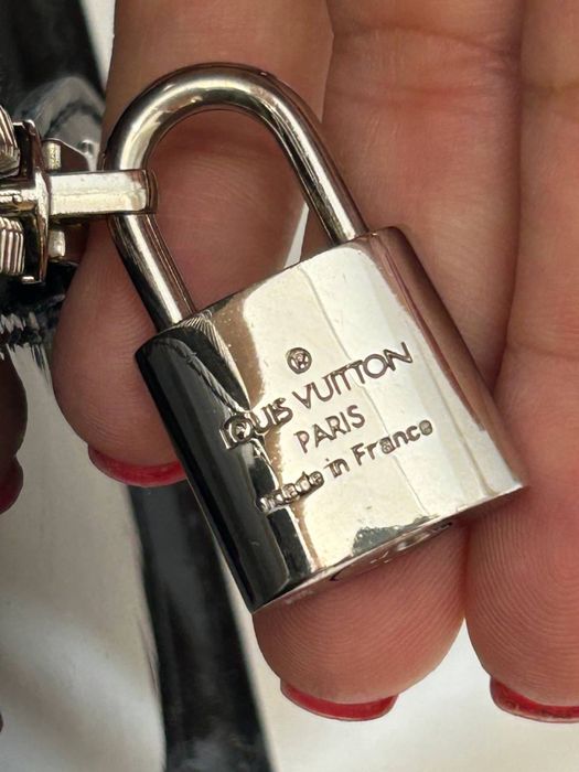 Сумка Louis Vuitton. Оригінал.