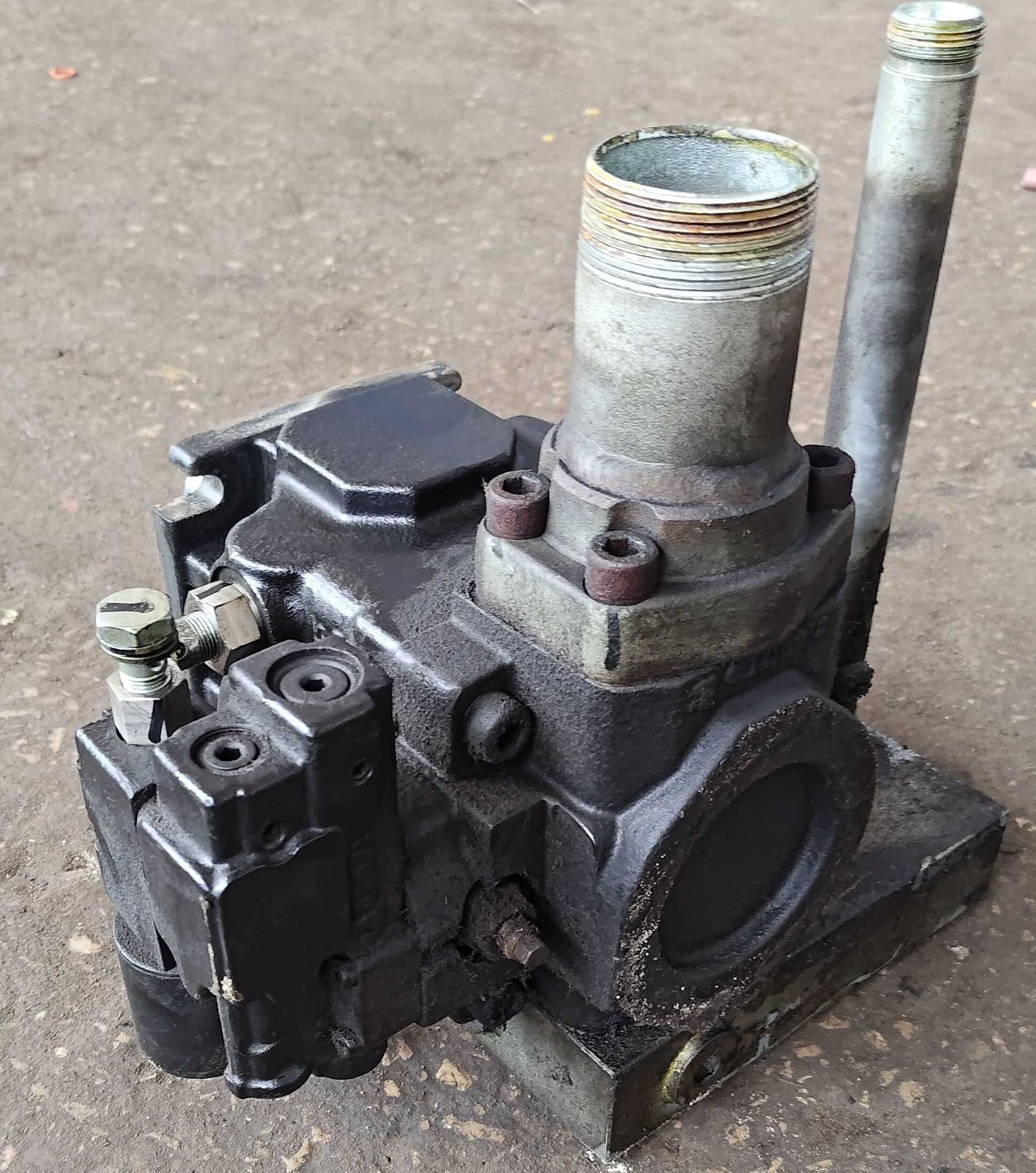 Pompa hydrauliczna tłokowa LS Danfoss JRLS51BTG3120