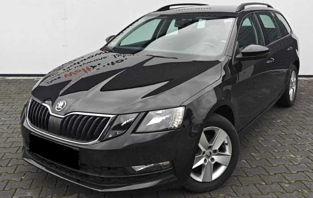 Wypożyczalnia aut Wynajem aut Skoda Octavia Kombi Automat