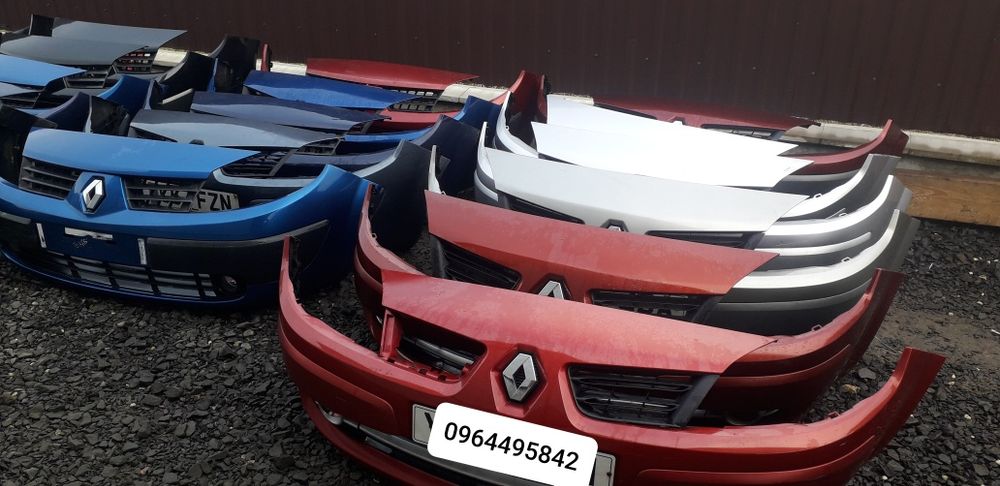 Бампер передній Рено Меган 2 Сценик 2.з 2003-2009рік.