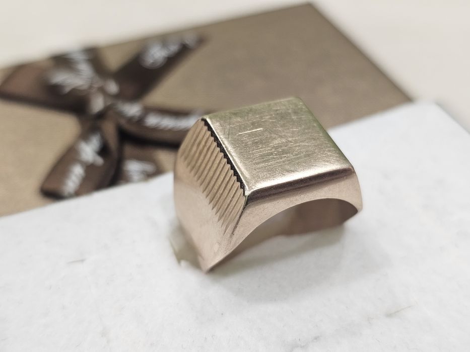 Złoty sygnet MĘSKI KWADRAT BEZ oczek PR 585