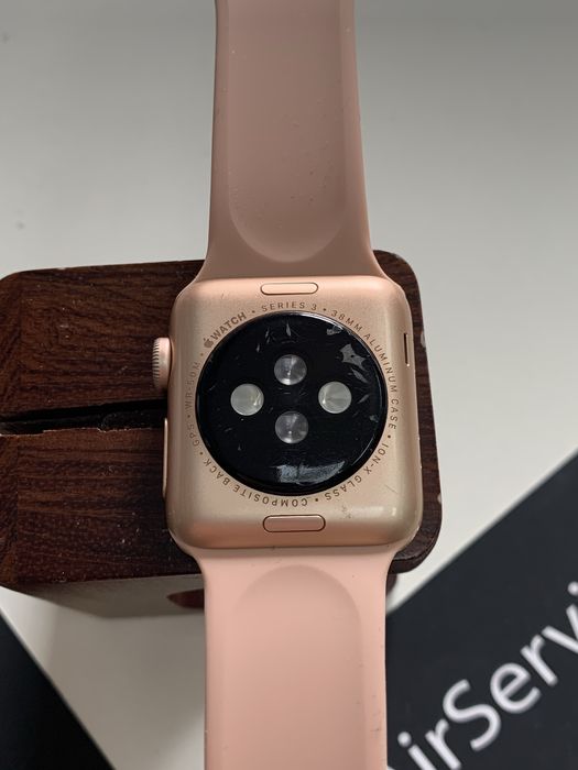 Оригінальні  Apple watch series 3 38 mm