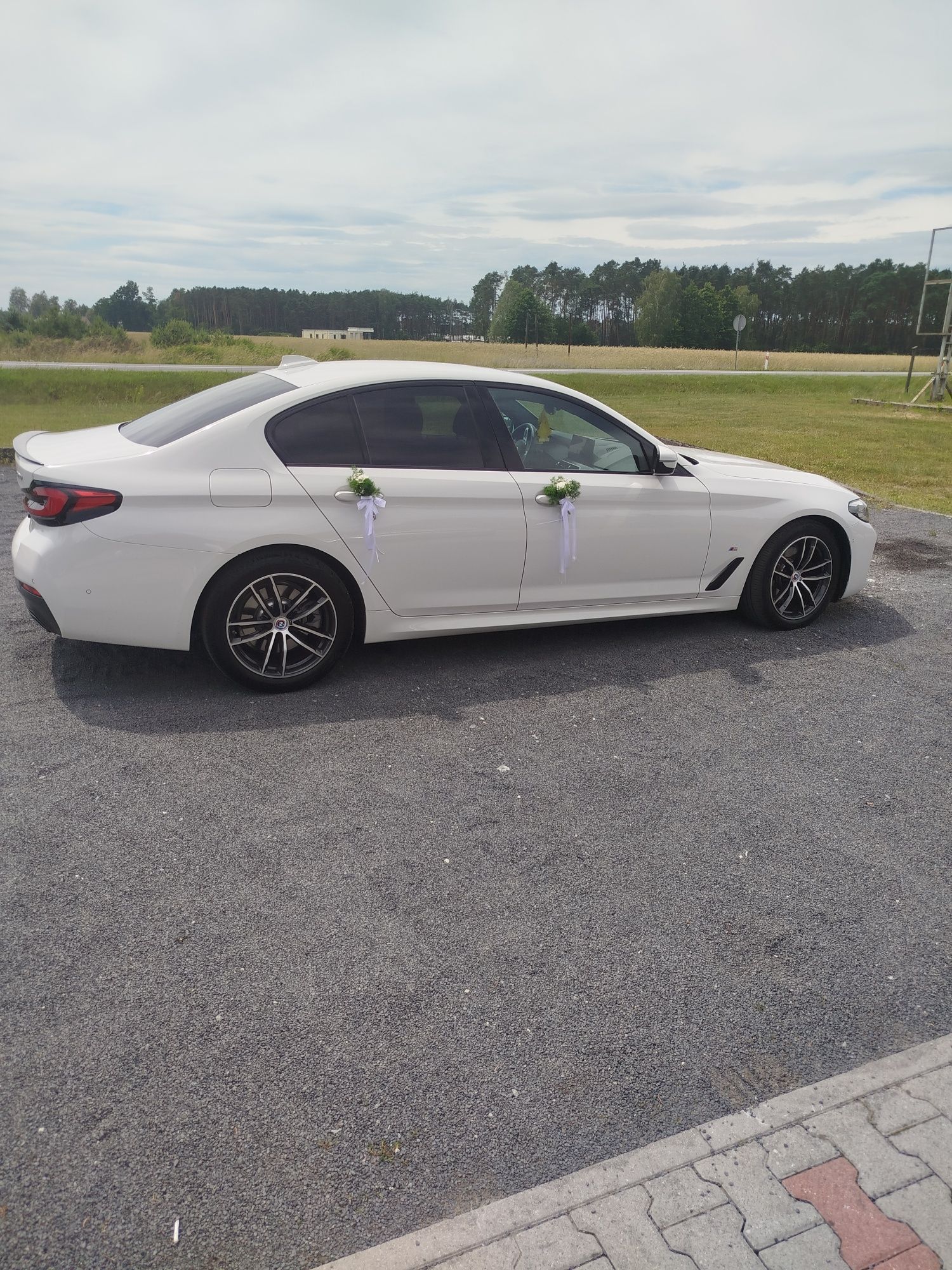Auto do ślubu, wynajem auta do ślubu BMW G30