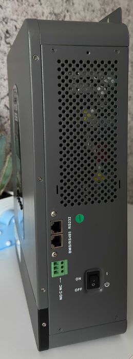 Гібридний інвертор DATOU BOSS DT - 2430 3КВт 24В