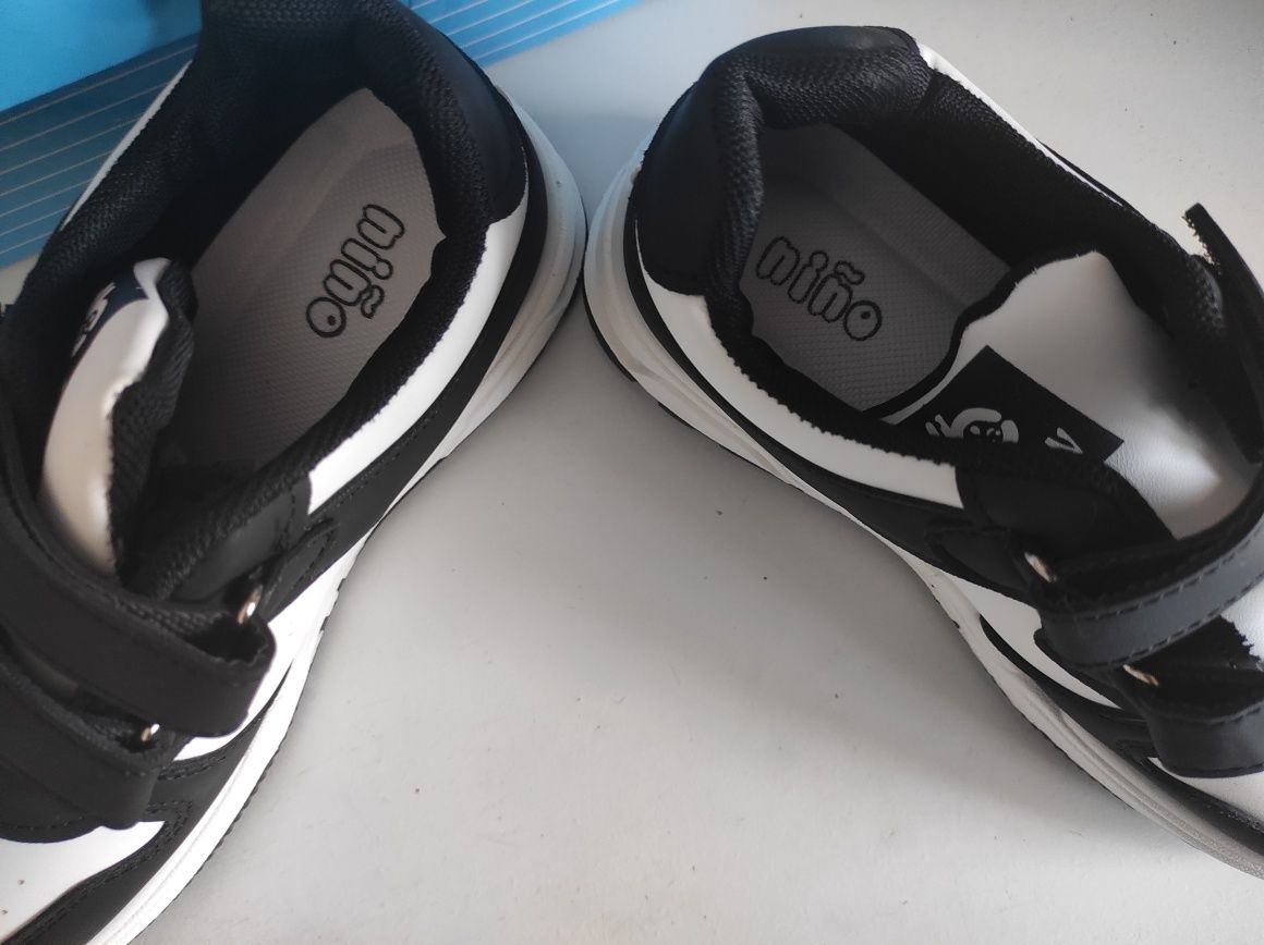 Buty sportowe adidasy na rzep dla chłopca r 36