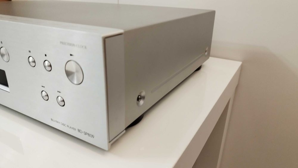 ONKYO Blu-Ray Disc Player BD-809