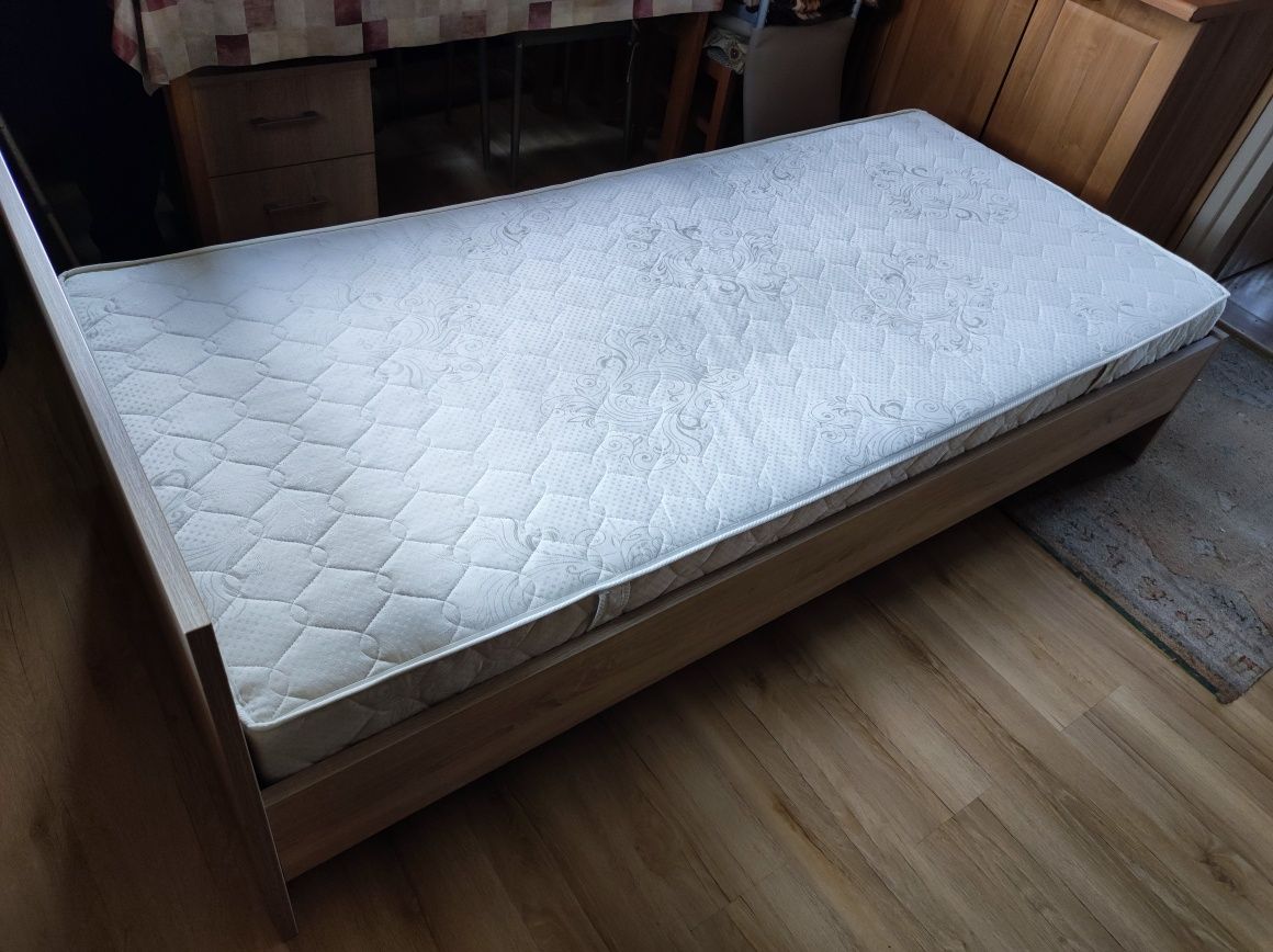 Łóżko 90x200cm z materacem dąb sonoma