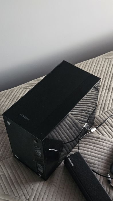 Soundbar + Subwoofer