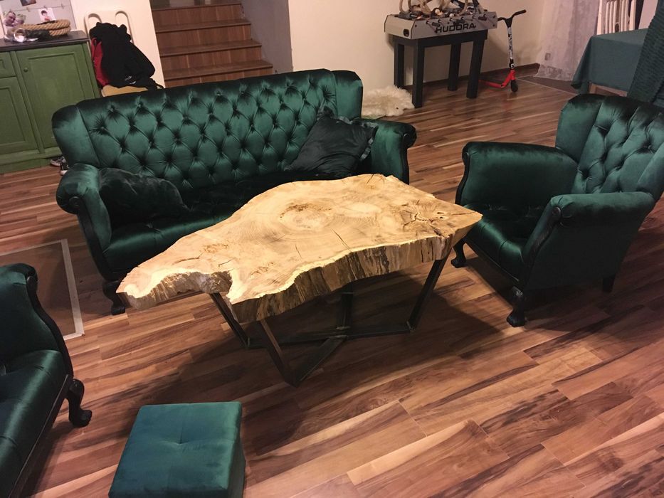 Sprzedam komplet pięknych prawdziwych mebli