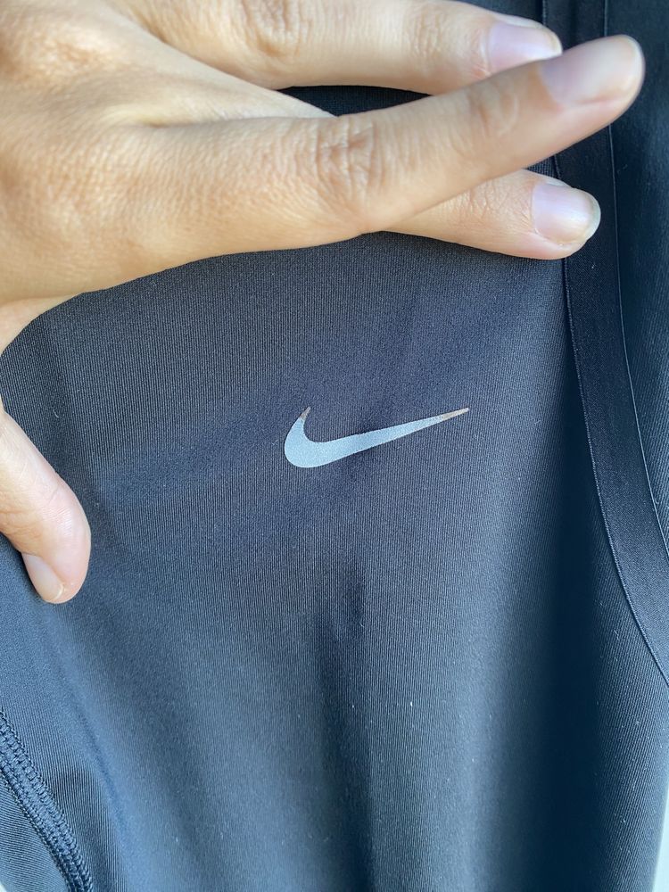 Legginsy Nike czarne xs/34 super stan damskie siatki suwaki