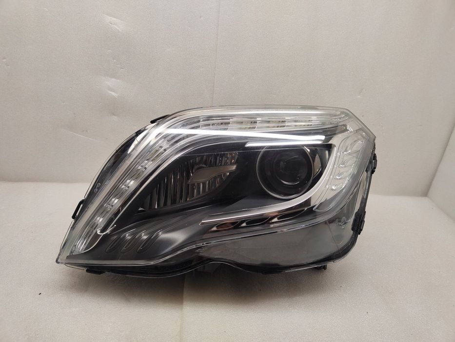 MERCEDES GLK LIFT XENON Z LED LAMPA LEWY PRZÓD A2048201539