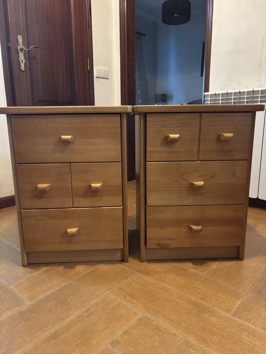 Cama+2 mesinhas de cabeceira pinho+oferta de colchão novo e candeeiros