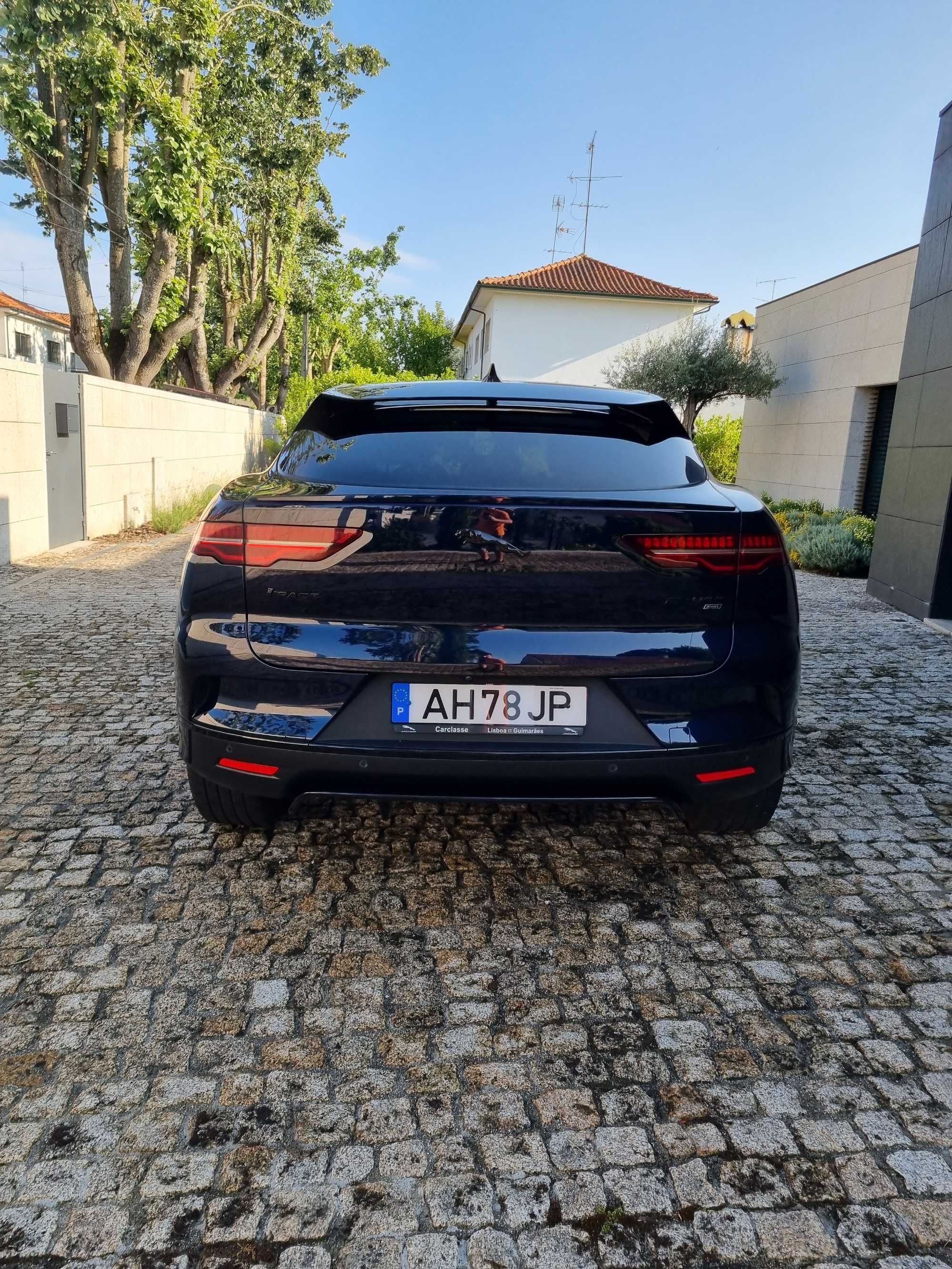 Jaguar I-PACE EV400 S