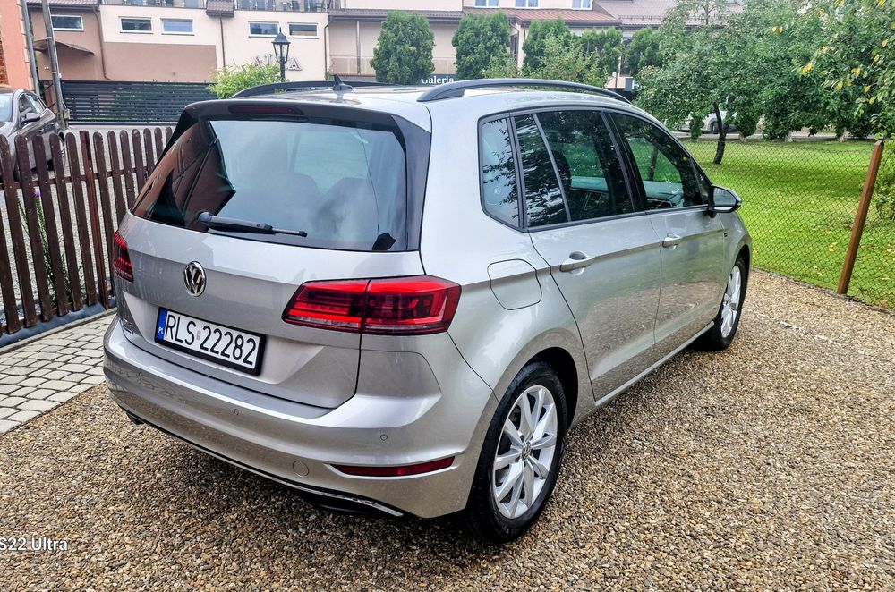 Volkswagen Golf Sportsvan 25000 km przebiegu automat