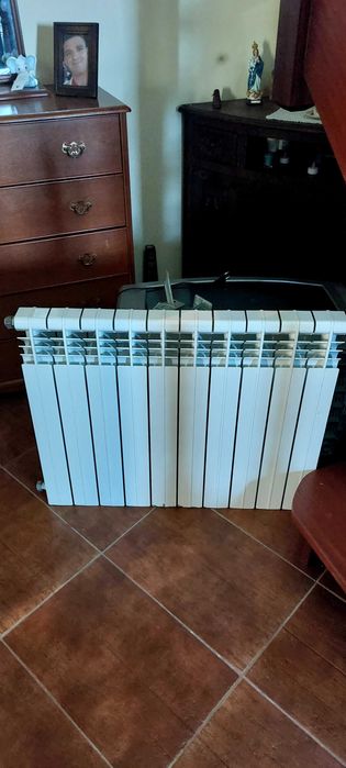Caldeira a gasoleo com 6 aquecedores de 9,10,(3×12),20 elementos