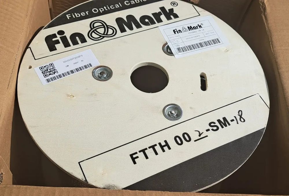 Оптичний кабель підвісний FinMark FTTH001-SM-18, 1000м, оптоволокно 1