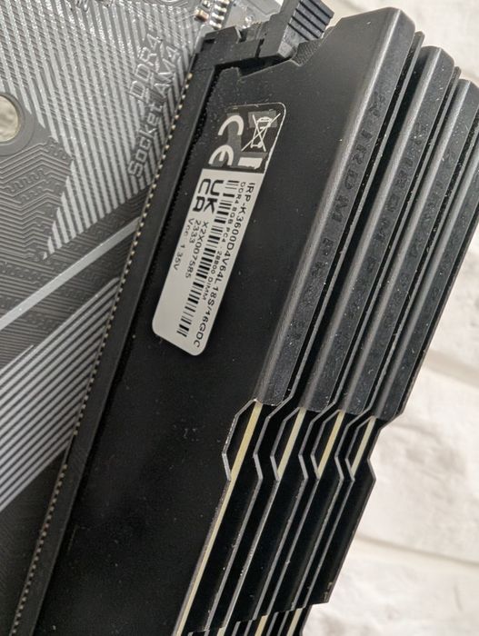 Комплект R7 5700X, 32 gb, gigabyte b550