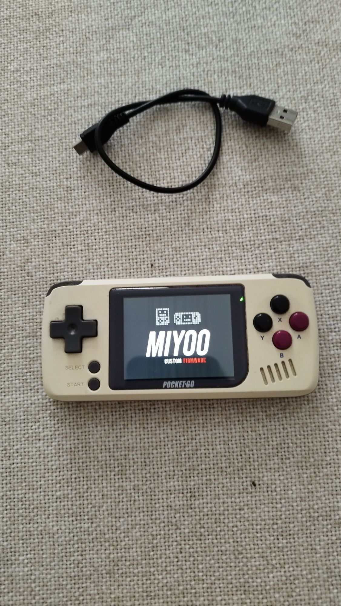 PocketGo v2 – Konsola retro z grami, PL język, Miyoo


-