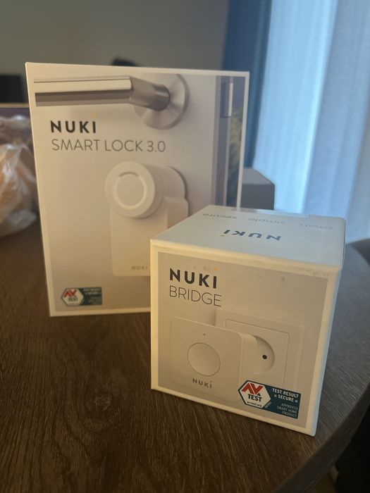 Nuki Smart Lock 3.0, Inteligentny Zamek Do Drzwi + centrala