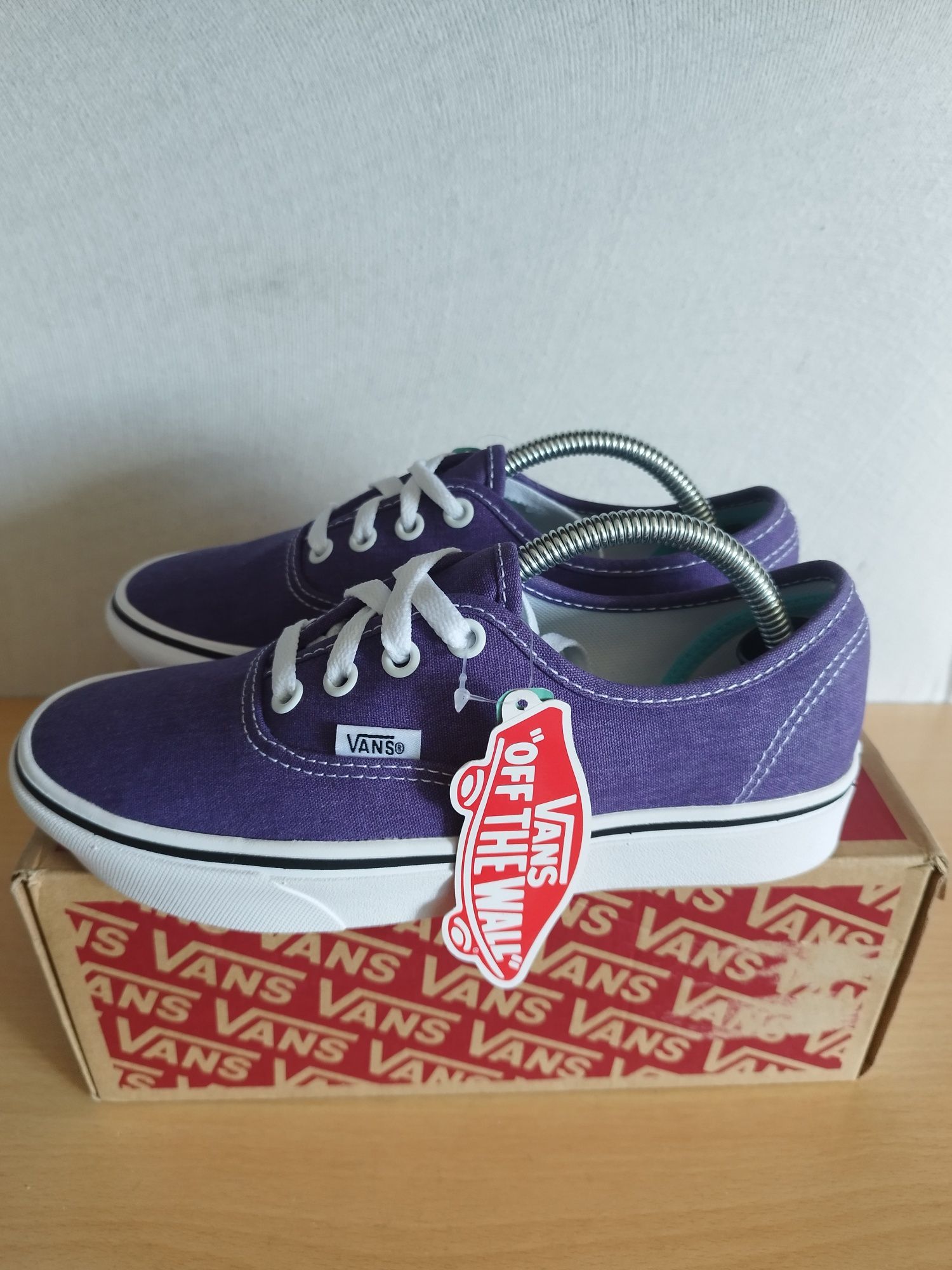 Vans Authentic tamanho 35