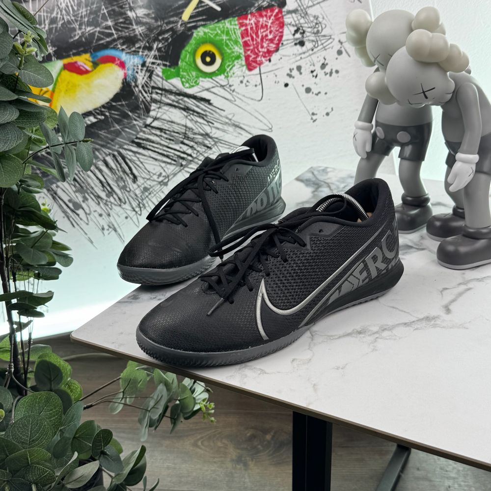 Футзалки Nike Mercurial 45 розмір 3550
